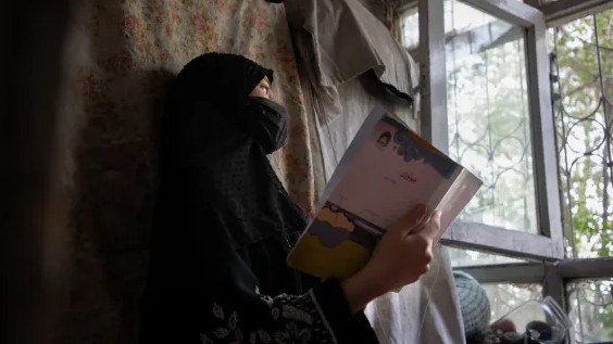 یونیسف: محرومیت دختران از آموزش دسترسی زنان باردار به خدمات صحی را در افغانستان دشوار کرده است